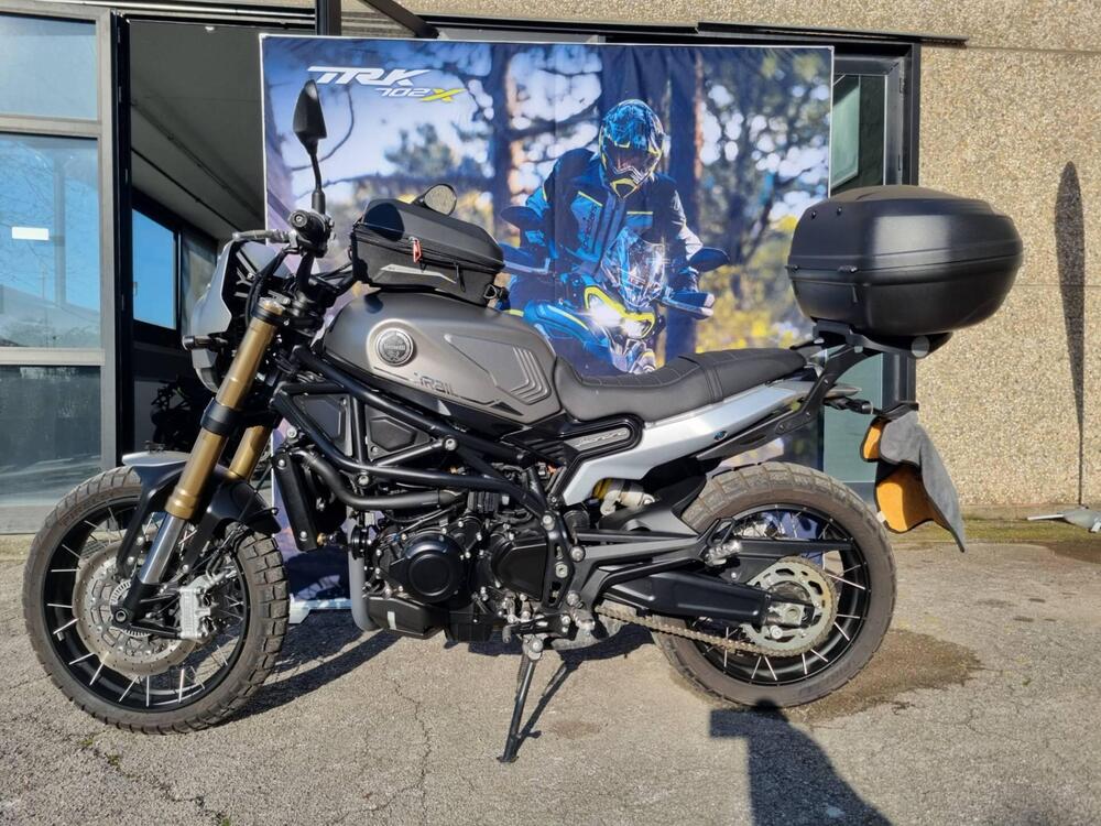 Benelli Leoncino 800 Trail (2022 - 26) (2)