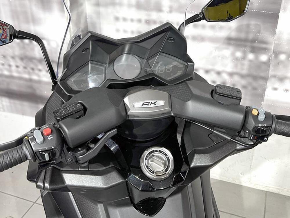Kymco AK 550 ETS (2021 - 26) (6)