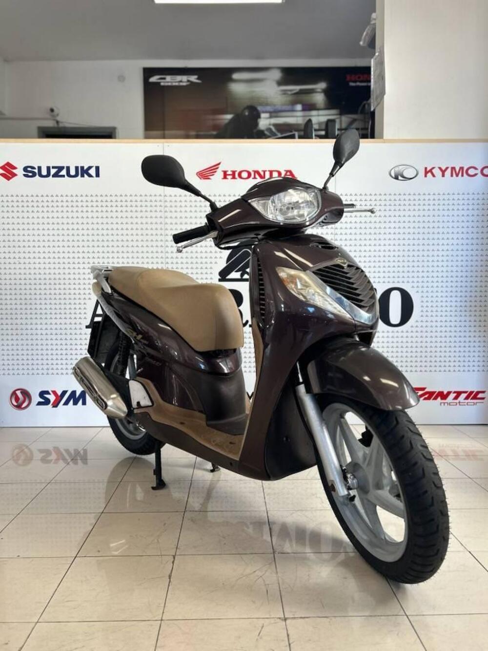 Honda SH 125 i (2005 - 08) (2)