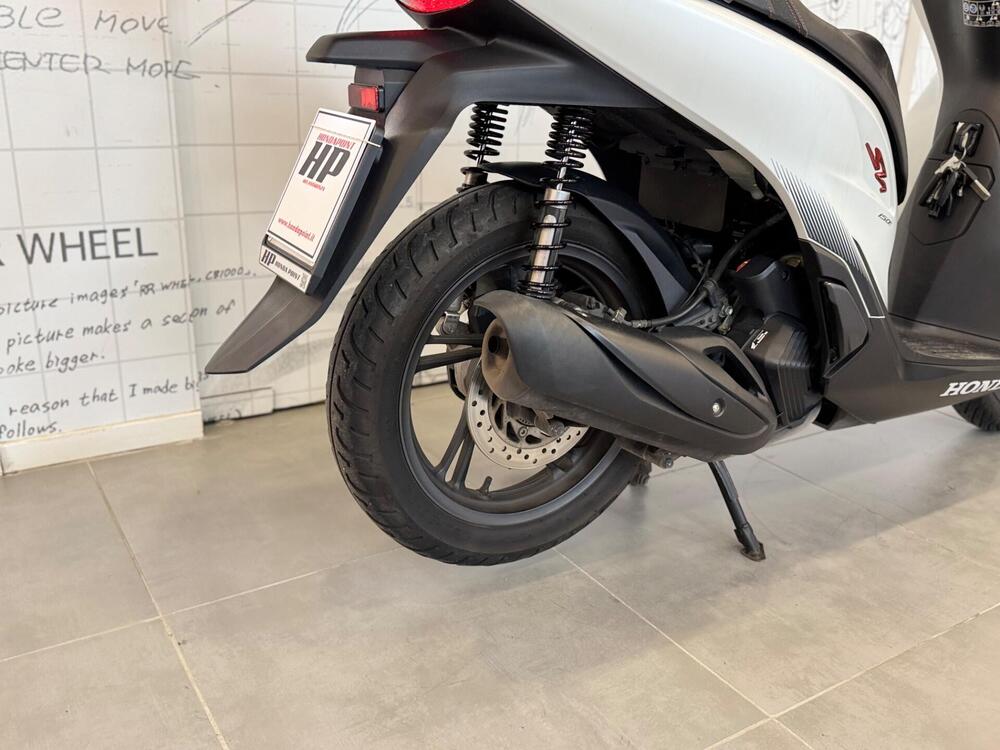 Honda SH 150i Sport (2024 - 25) (11)