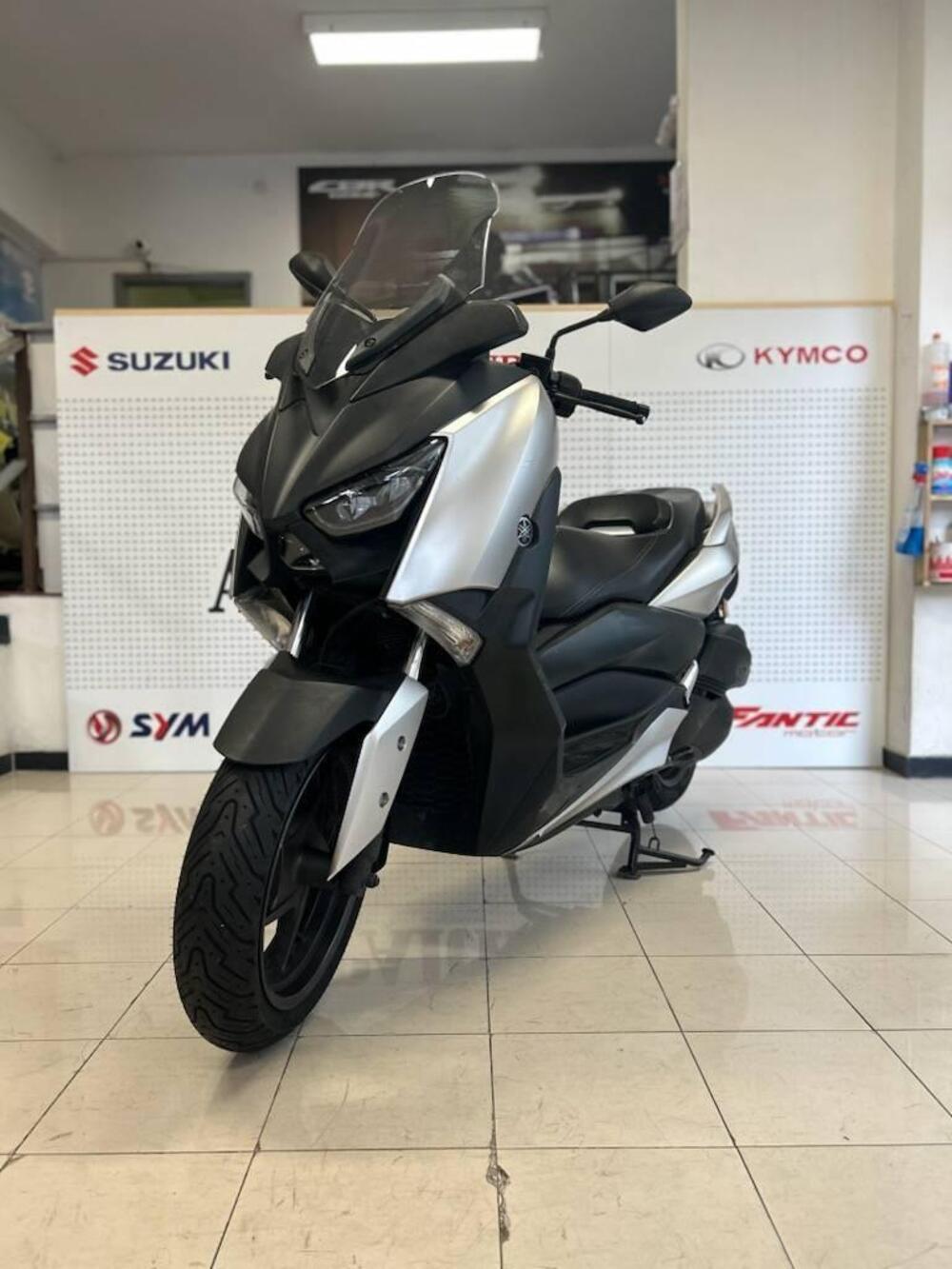 Yamaha X-Max 300 ABS (2017 - 20) (5)