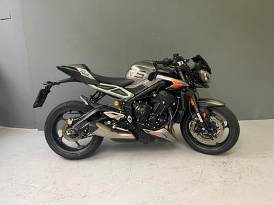Triumph Street Triple 765 RS (2023 - 26) usata
