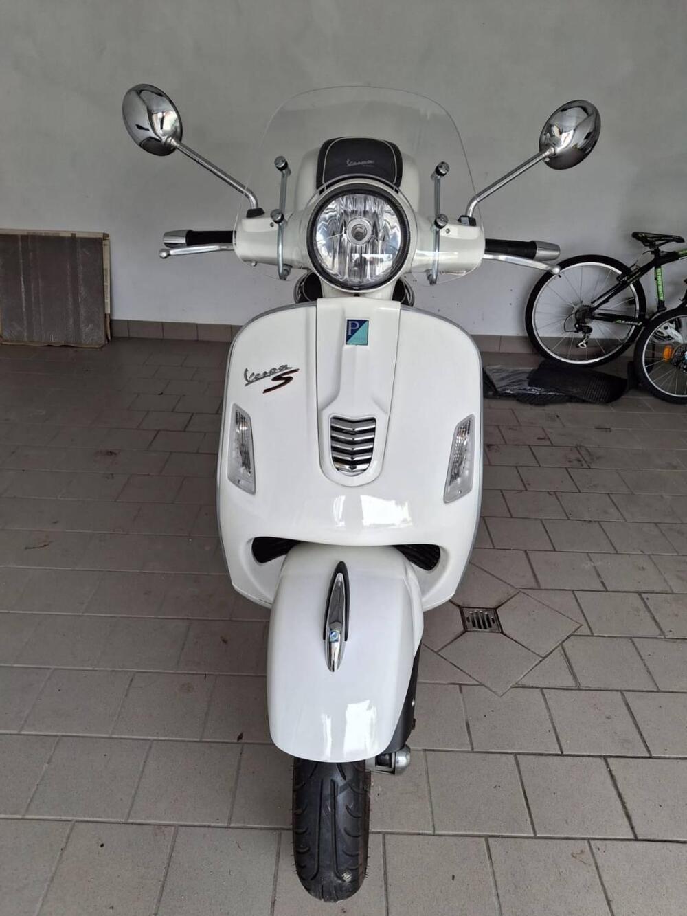 Vespa GTS 300 Super (2008 - 16) (3)