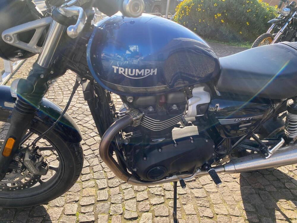 Triumph Street Twin 900 (2021 - 22) (6)