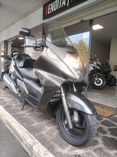 Honda Silver Wing 400 (2006 - 09) usata