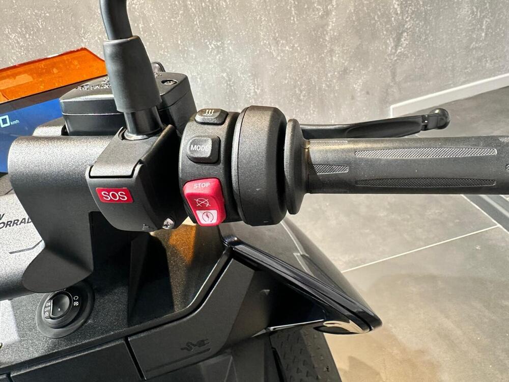 Bmw CE 04 (2021 - 25) (11)