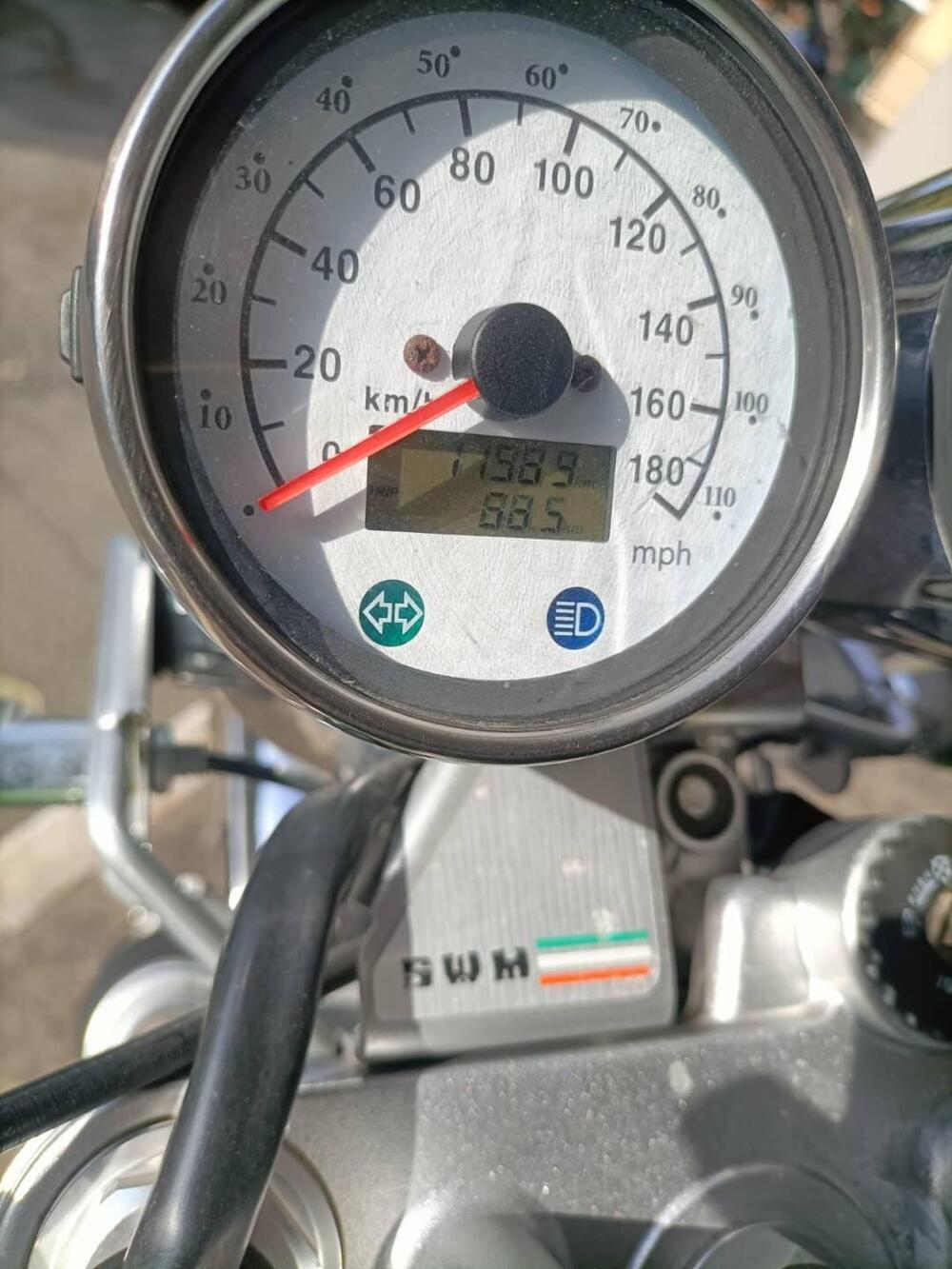 Swm Silver Vase 440 (2017 - 18) (6)