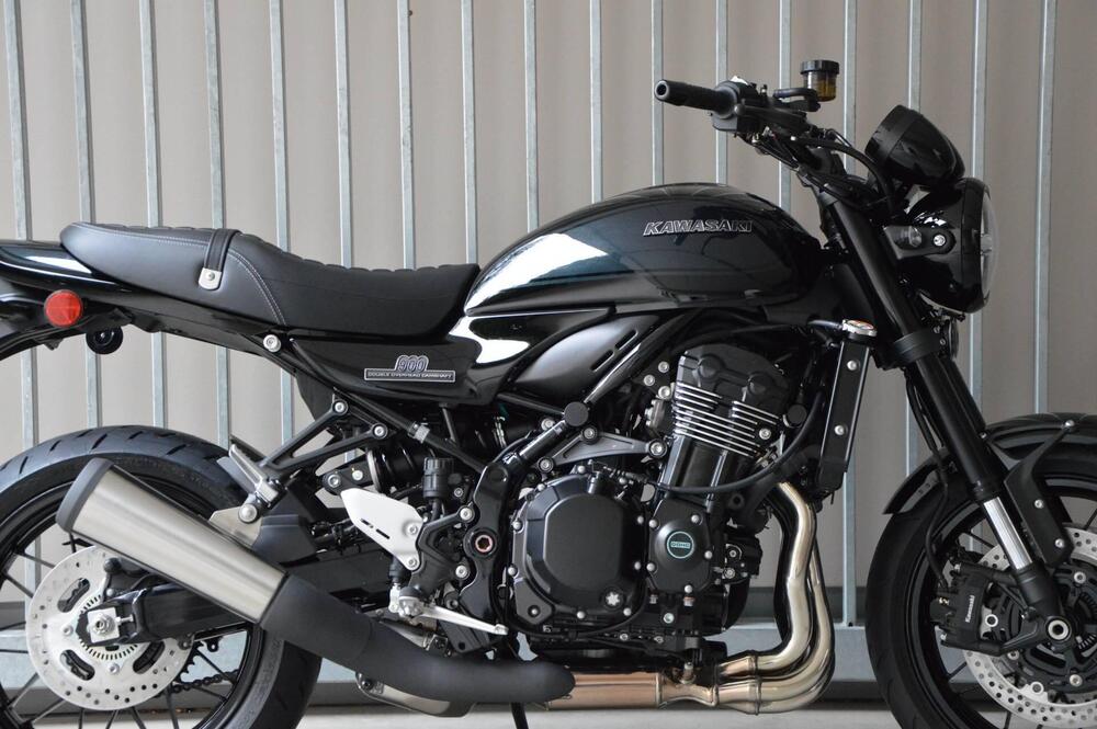 Kawasaki Z 900 RS Black Ball Edition (2026) (2)