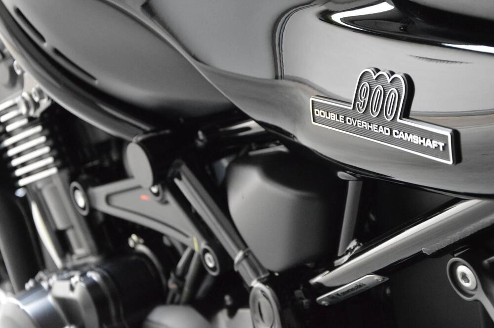 Kawasaki Z 900 RS Black Ball Edition (2026) (15)