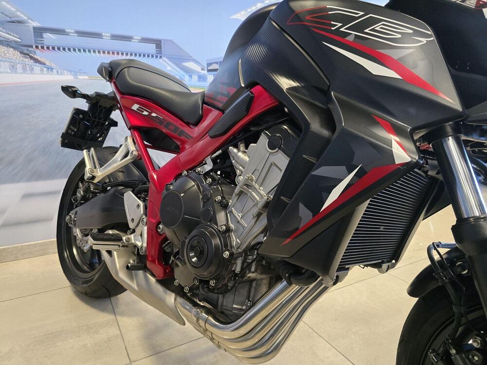 Honda CB 650 F ABS (2014 - 17) (13)