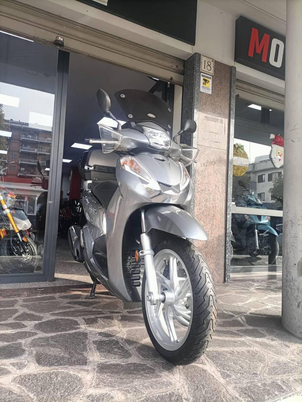 Honda SH 300 i ABS (2016 - 20)