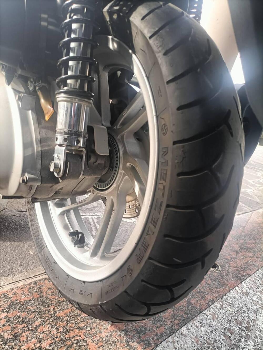 Honda SH 300 i ABS (2016 - 20) (5)