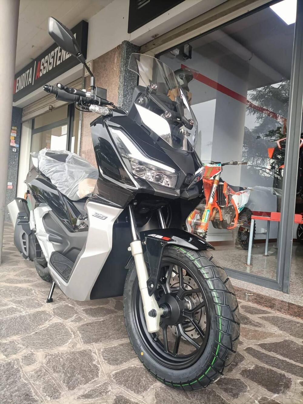 TNT XCO 125 (2025 - 26)