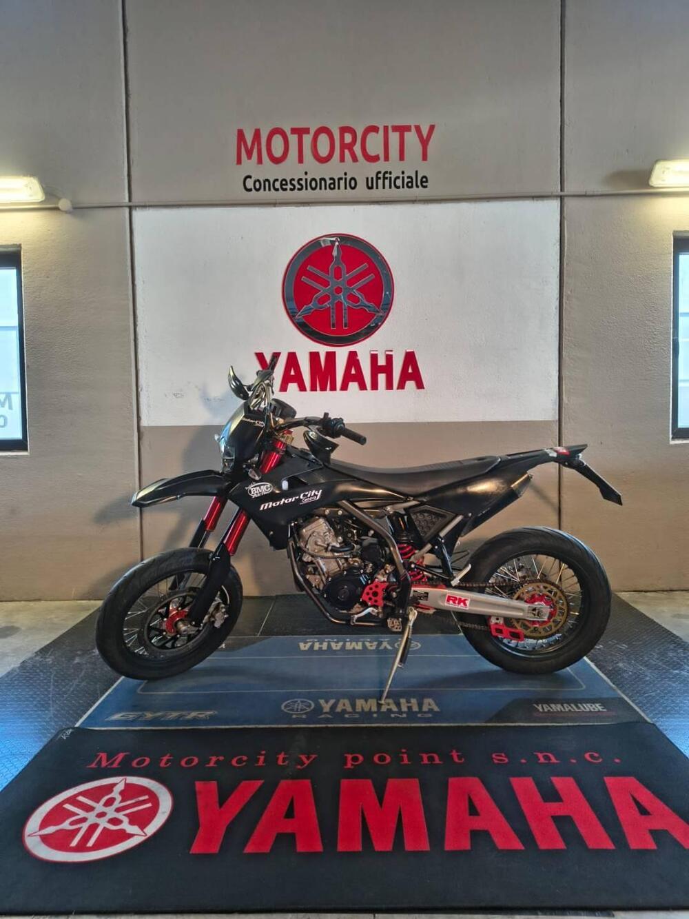 Fantic Motor XMF 125 Motard Performance 4t (2021 - 22) (4)