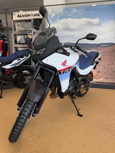 Honda Transalp XL750 (2025) nuova