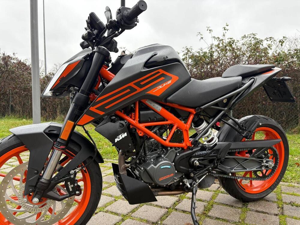 KTM 125 Duke (2021 - 23) (5)