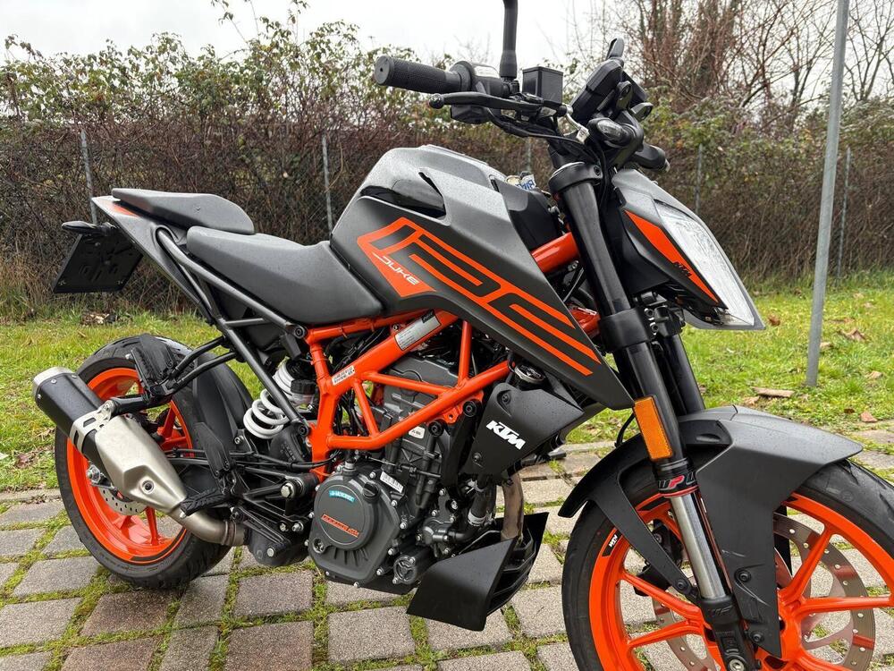 KTM 125 Duke (2021 - 23) (8)
