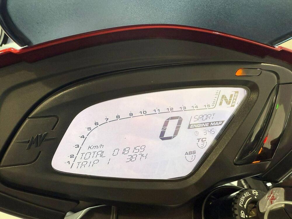 MV Agusta Dragster 800 RR (2015 - 17) (6)