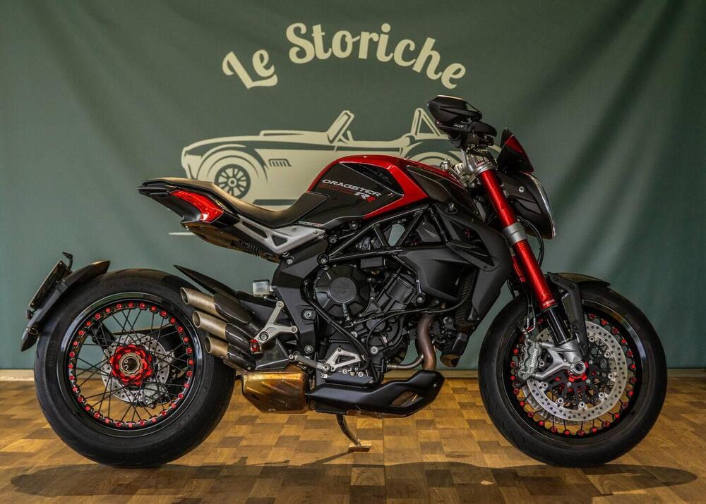 MV Agusta Dragster 800 RR (2015 - 17) (5)