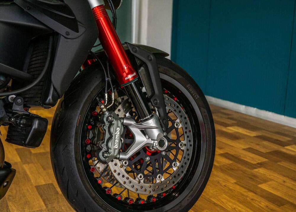 MV Agusta Dragster 800 RR (2015 - 17) (10)