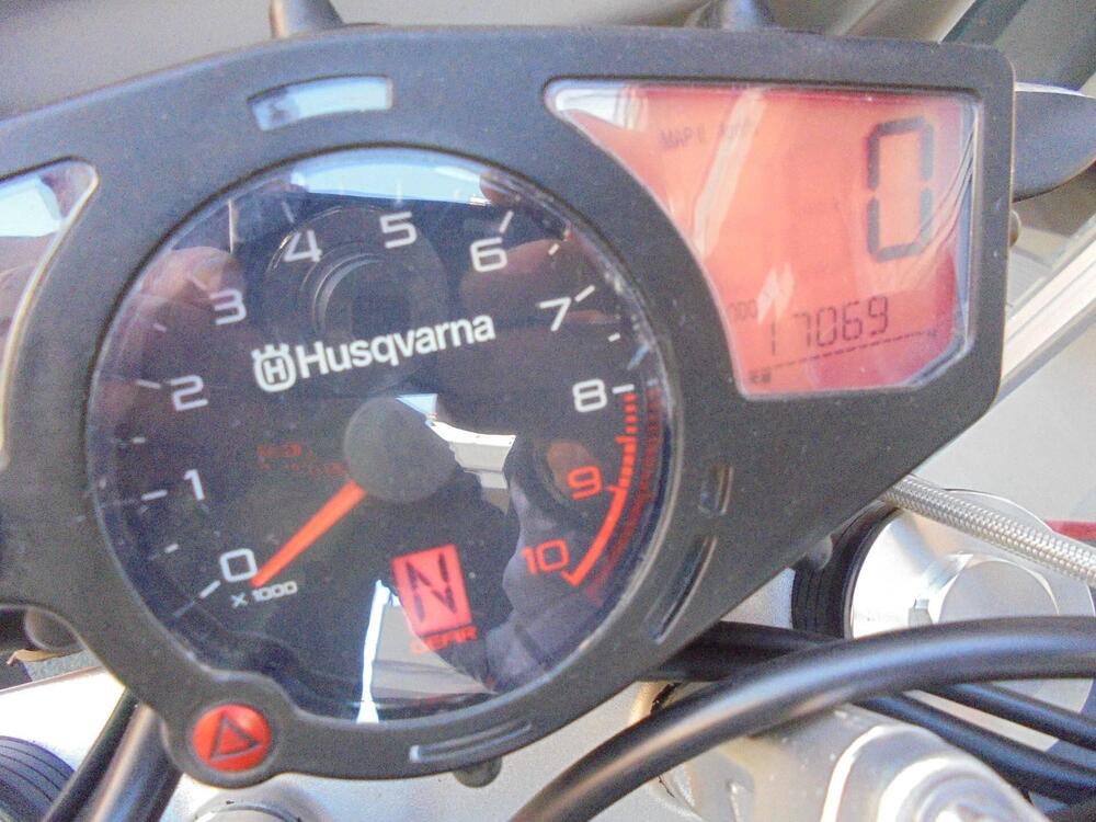 Husqvarna Nuda 900 R (2011 - 13) (6)