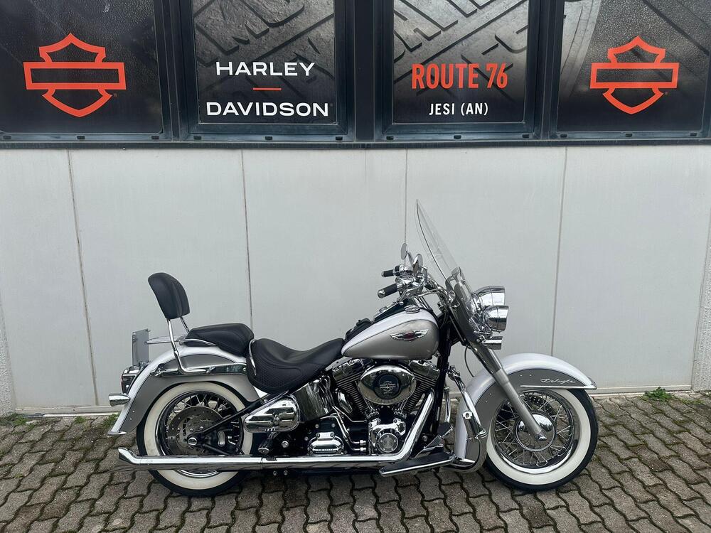 Harley-Davidson 1584 Deluxe (2007 - 08) - FLSTN
