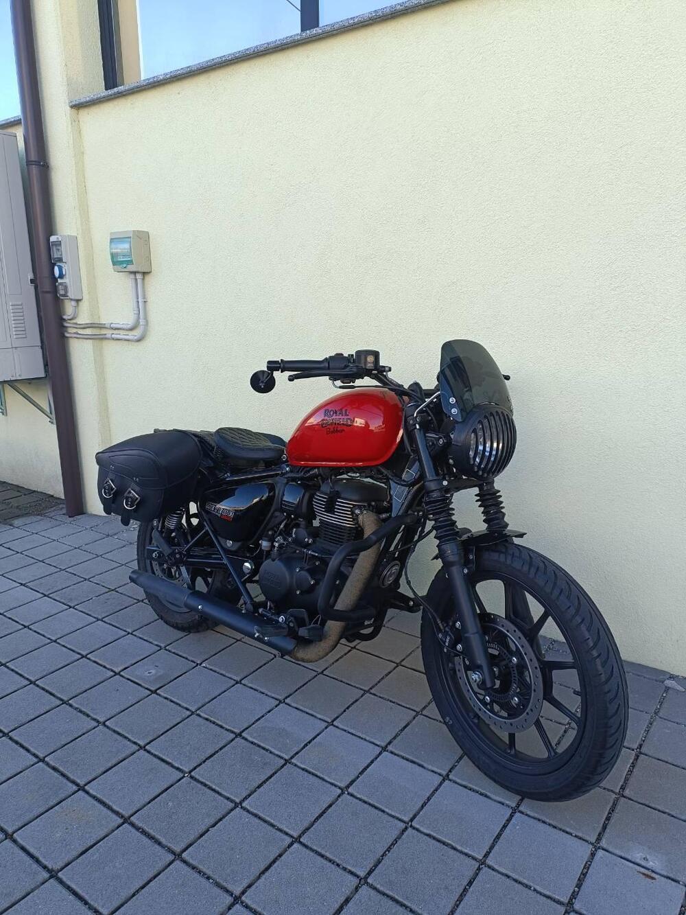 Royal Enfield Meteor 350 (2021 - 26) (14)
