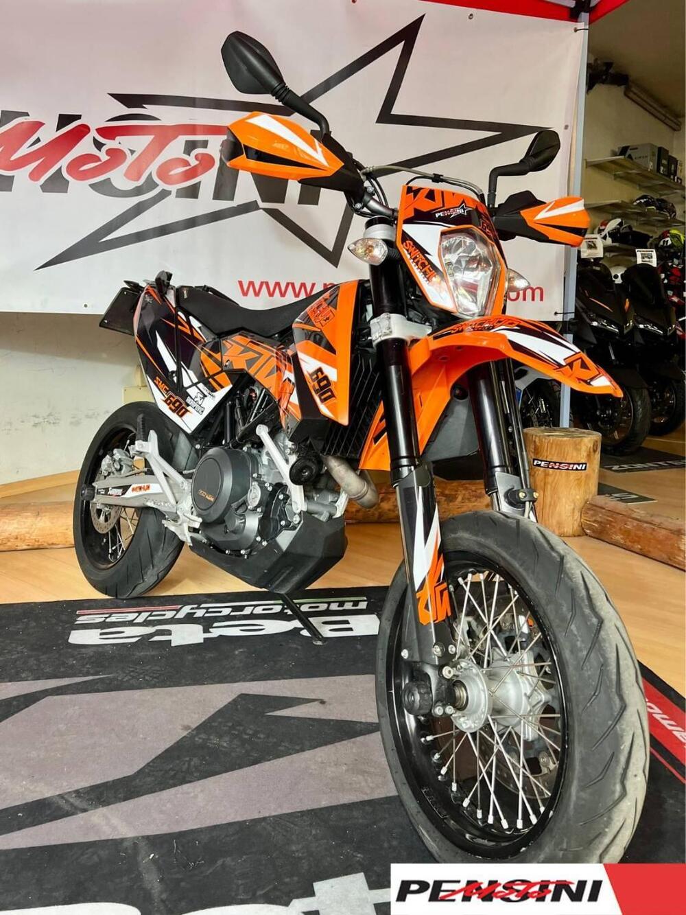 KTM 690 SMC (2008- 11) (4)