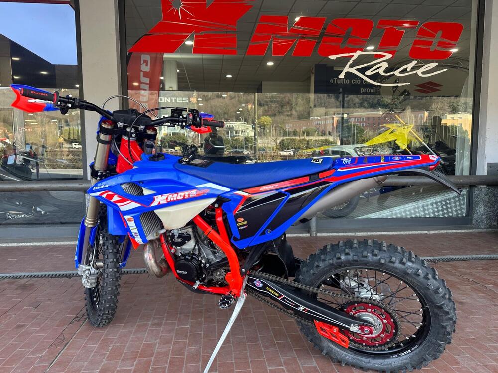 Betamotor RR 250 2T Enduro Race (2025) (2)