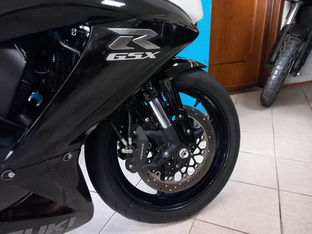 Suzuki GSX R 750 (2008 - 10) (19)