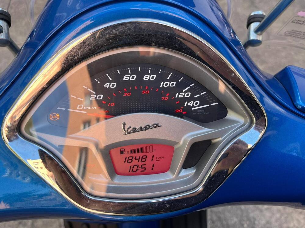 Vespa GTS 300 Super ABS (2014 - 16) (4)