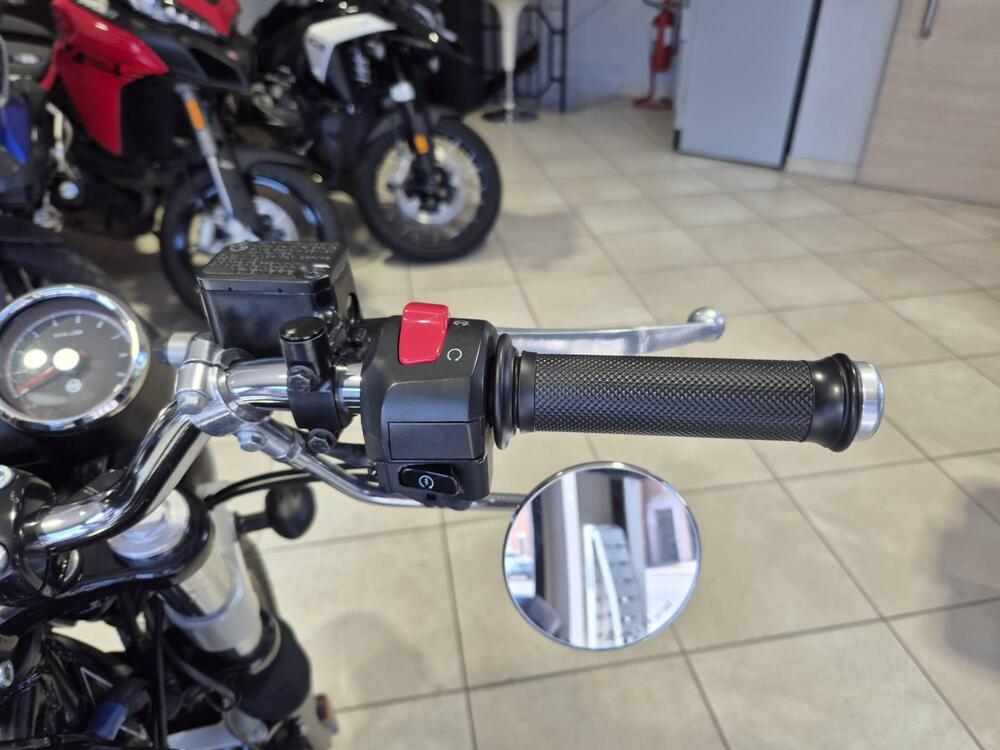 Royal Enfield Interceptor 650 (2021 - 26) (10)