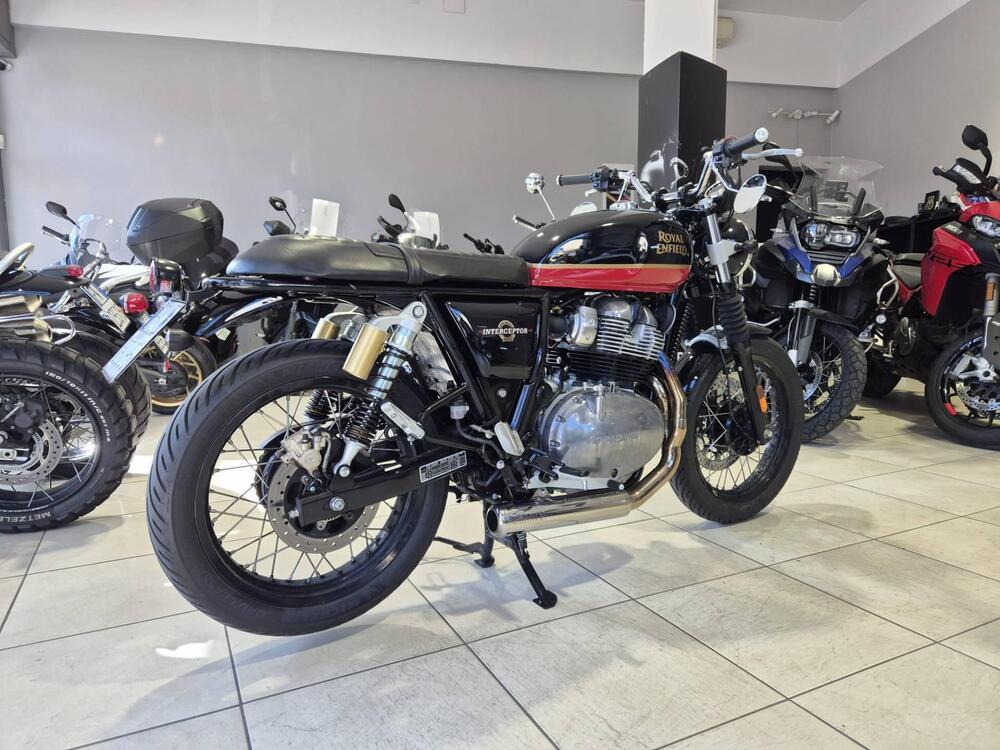 Royal Enfield Interceptor 650 (2021 - 26) (3)