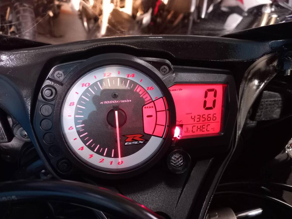 Suzuki GSX R 750 (2008 - 10) (20)