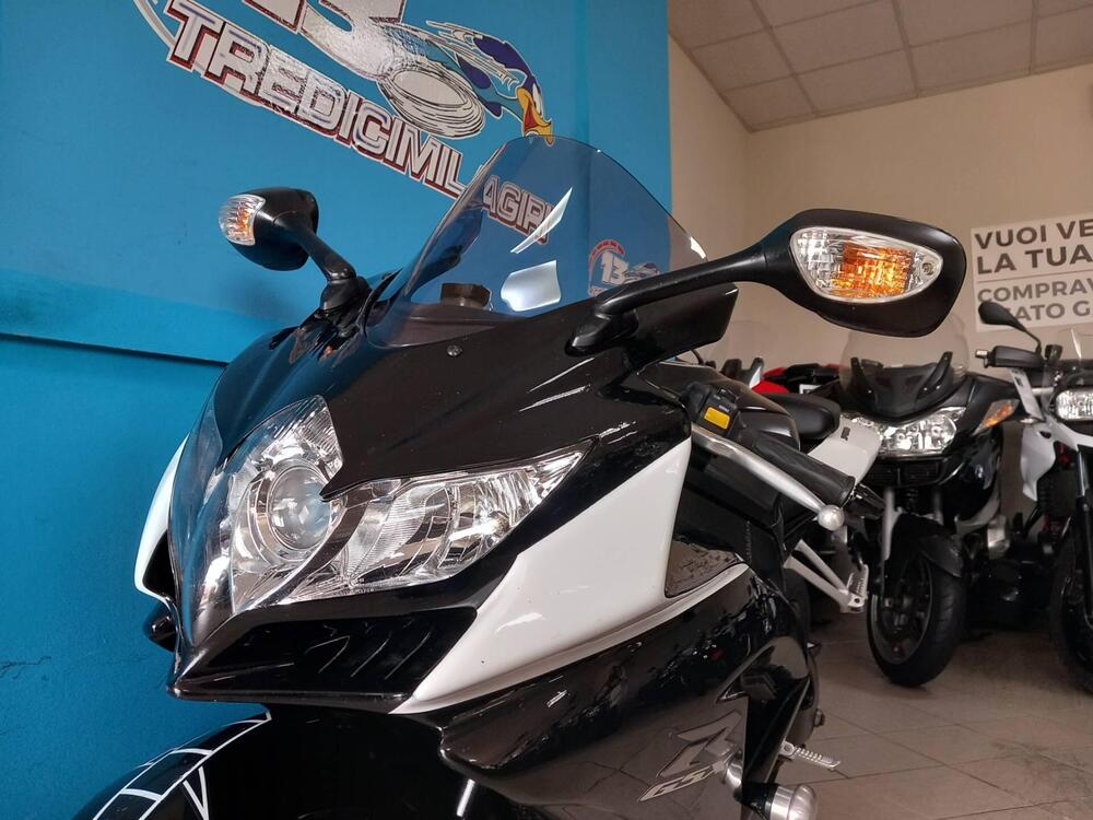 Suzuki GSX R 750 (2008 - 10) (8)