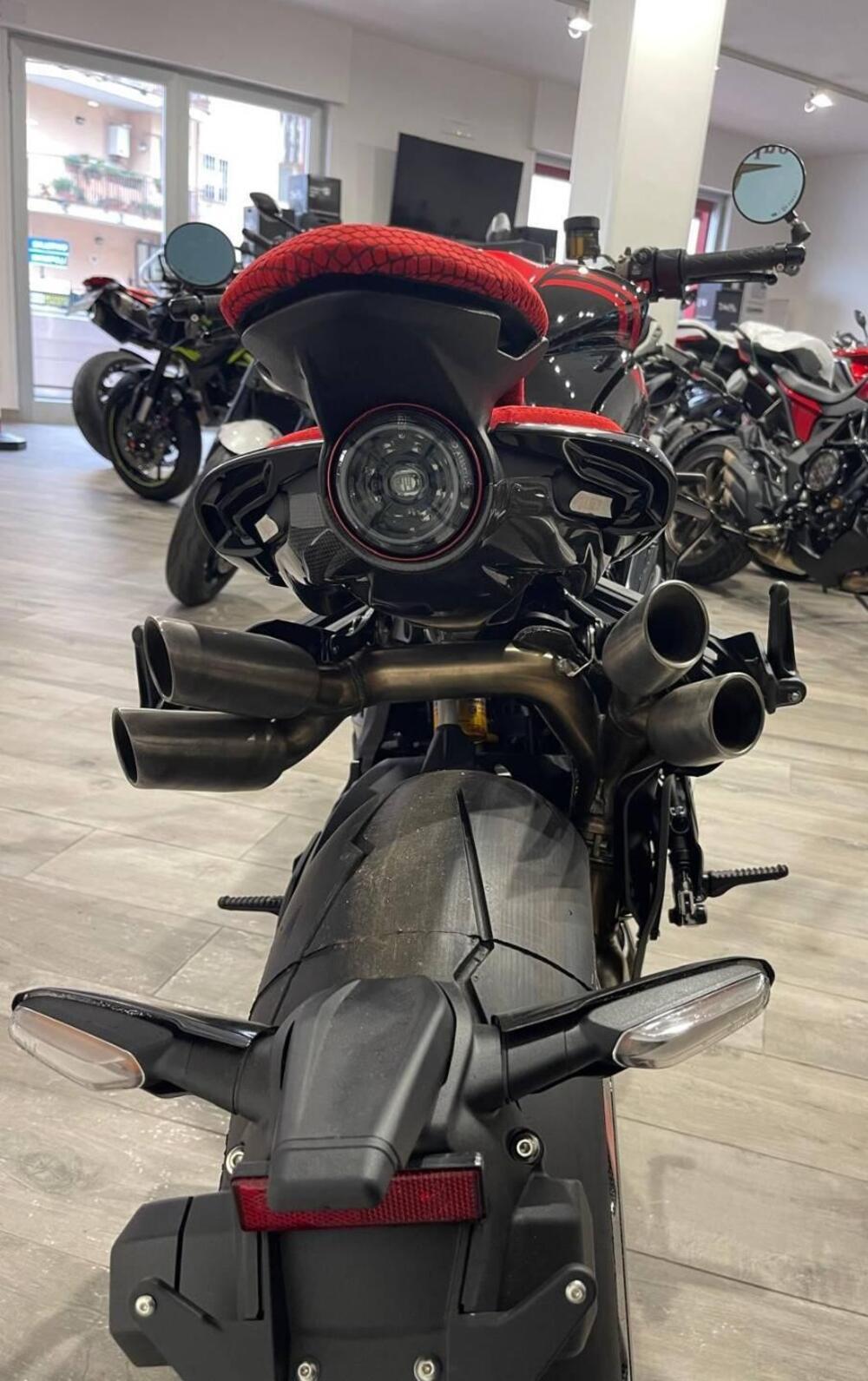 MV Agusta Rush 1000 (2023 - 26) (13)