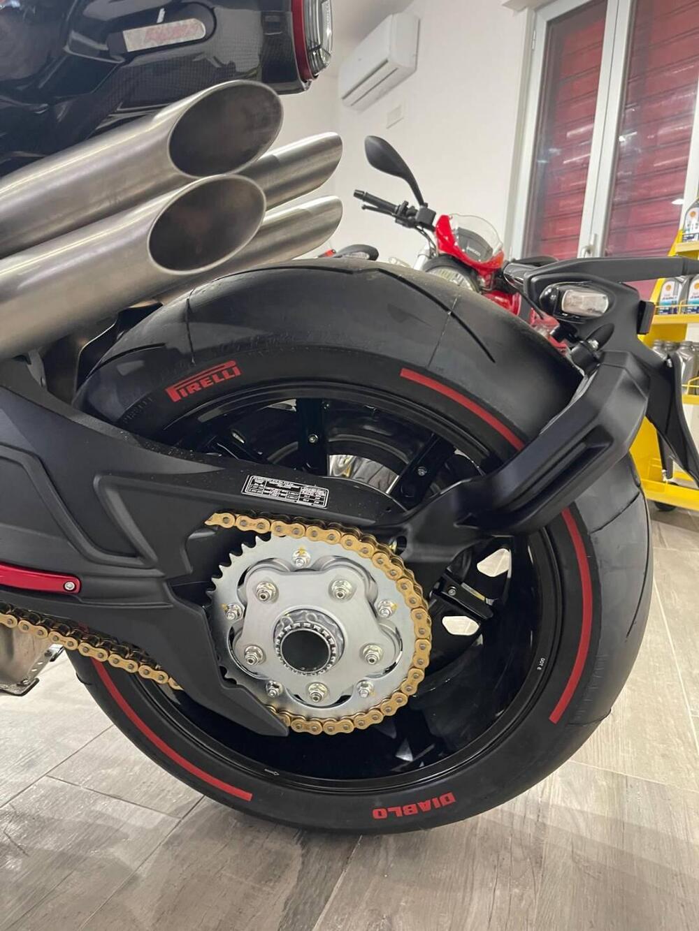 MV Agusta Rush 1000 (2023 - 26) (14)