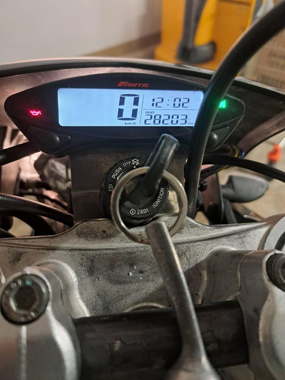 Fantic Motor Motard 50 Performance 2t (2020) (2)