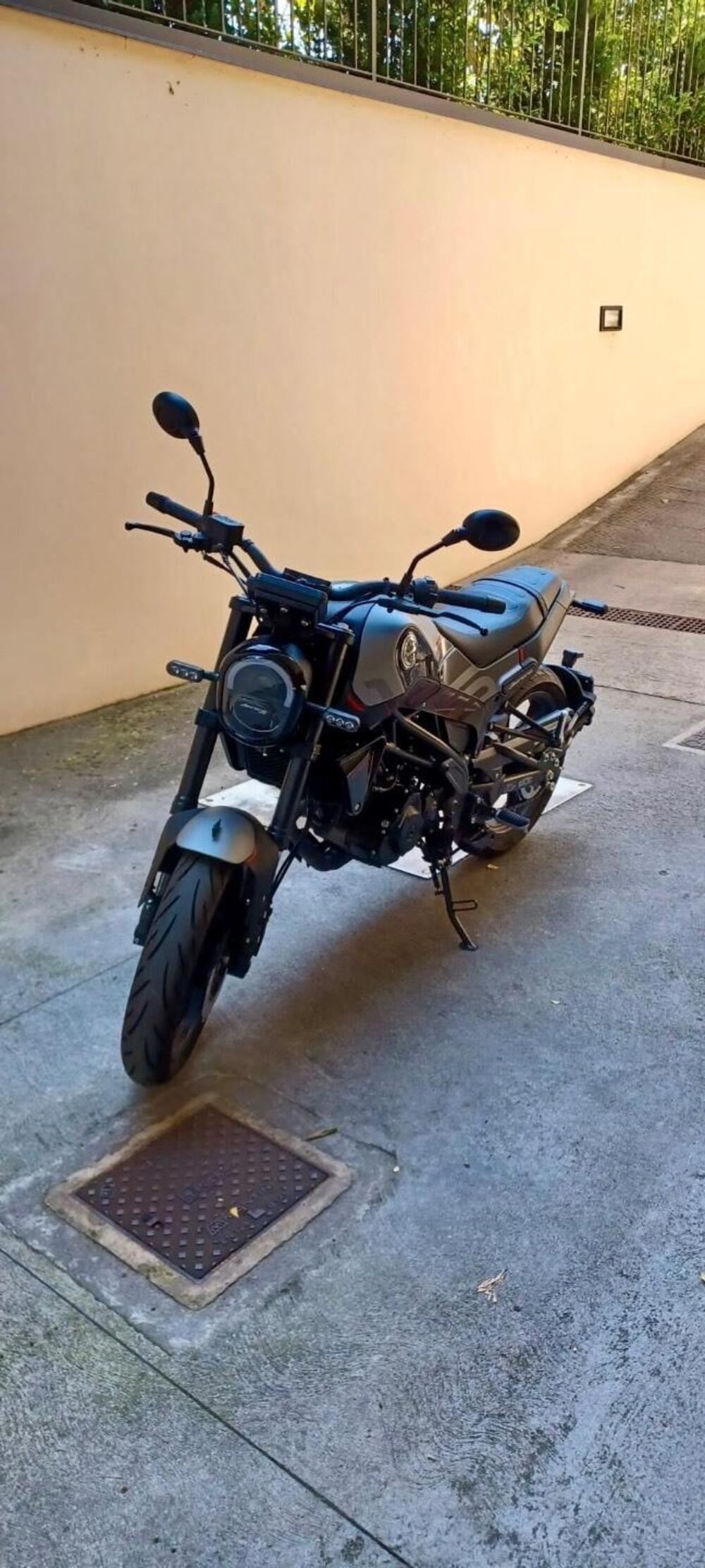 Benelli Leoncino 125 (2022 - 25) (4)