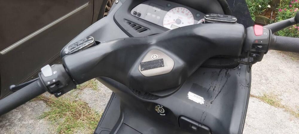 Yamaha T-Max 500 (2001 - 03) (6)
