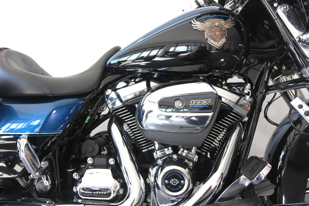 Harley-Davidson 107 Street Glide (2017 - 19) - FLHX (9)