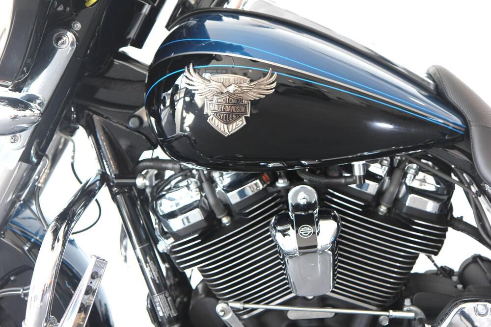 Harley-Davidson 107 Street Glide (2017 - 19) - FLHX (15)