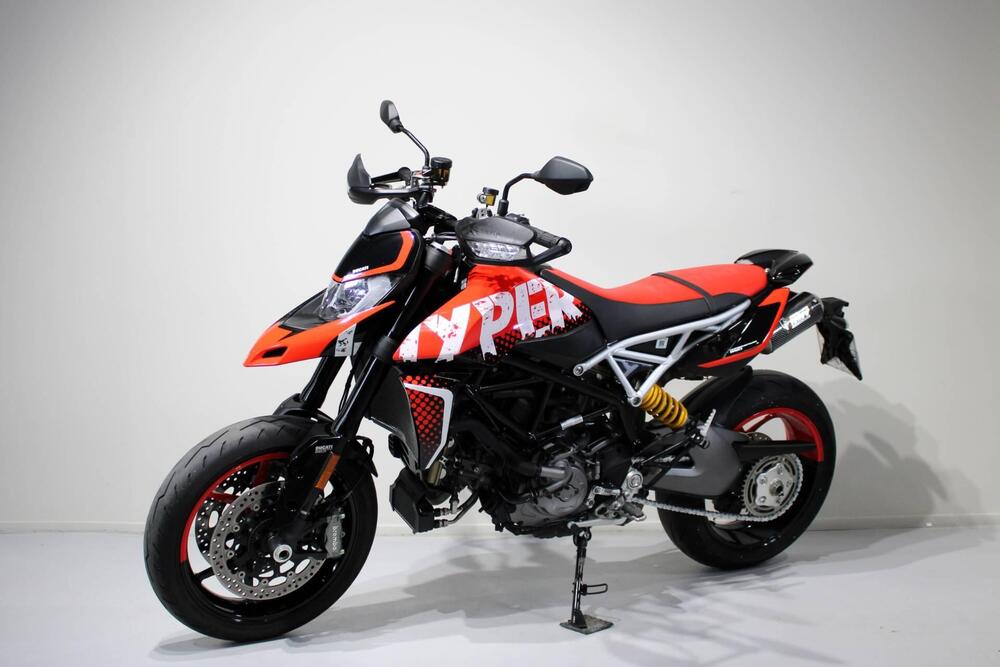 Ducati Hypermotard 950 RVE (2020) (3)