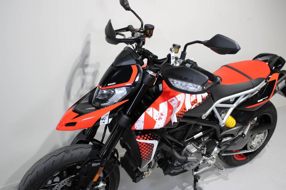 Ducati Hypermotard 950 RVE (2020) (9)