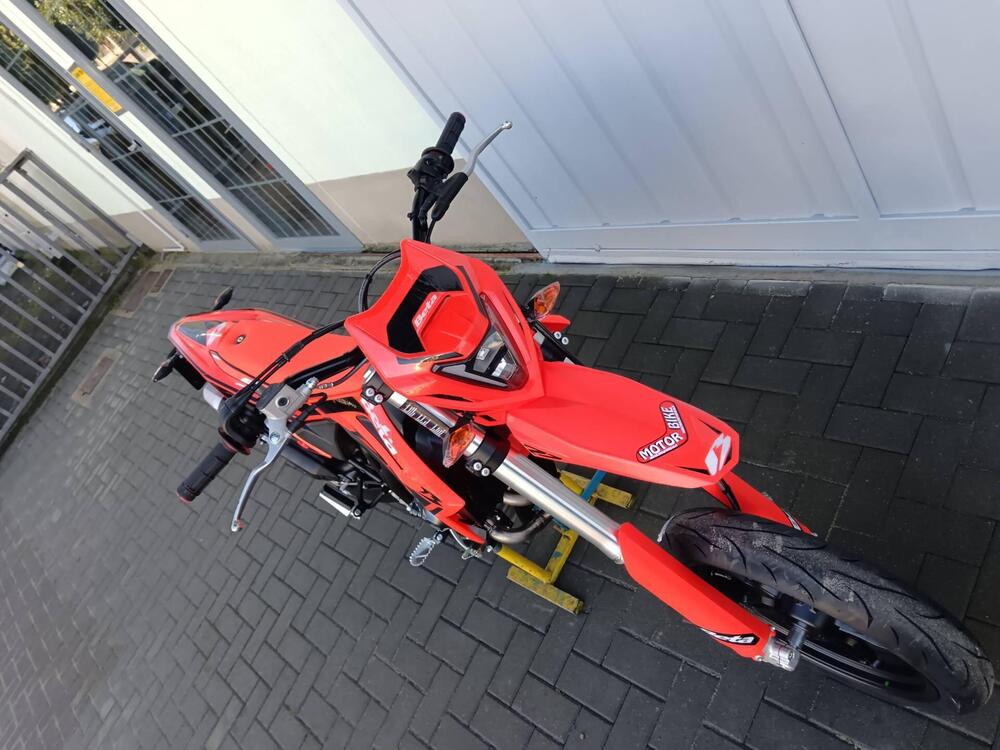 Betamotor RR 125 4T Motard T (2025 - 26) (19)