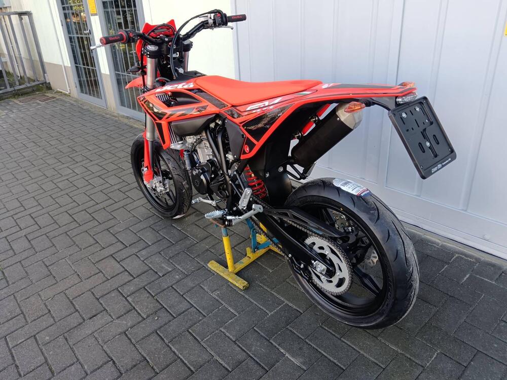 Betamotor RR 125 4T Motard T (2025 - 26) (6)