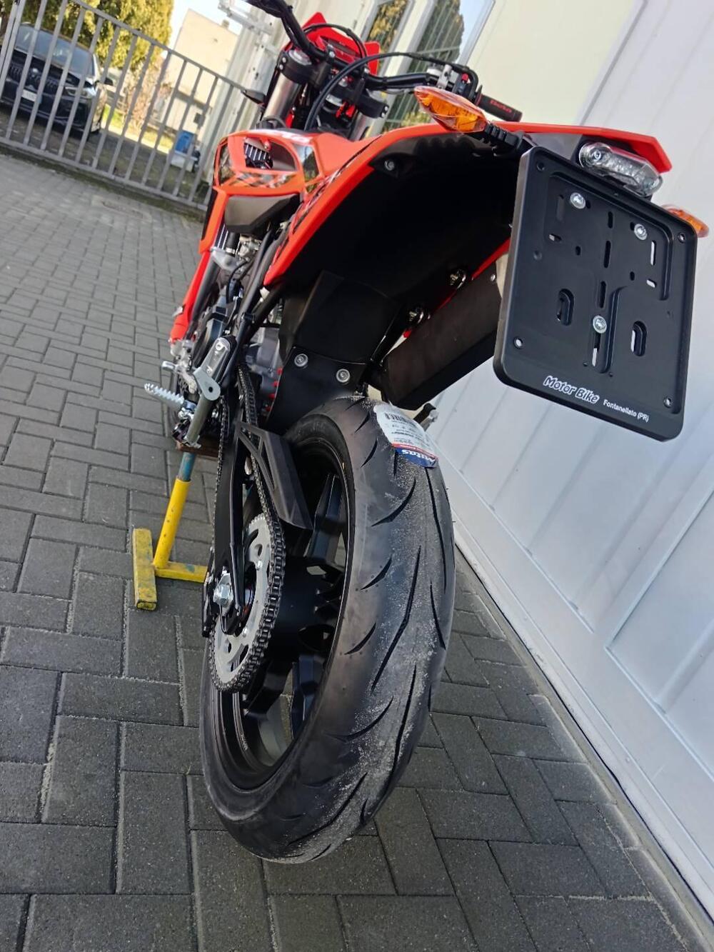 Betamotor RR 125 4T Motard T (2025 - 26) (16)