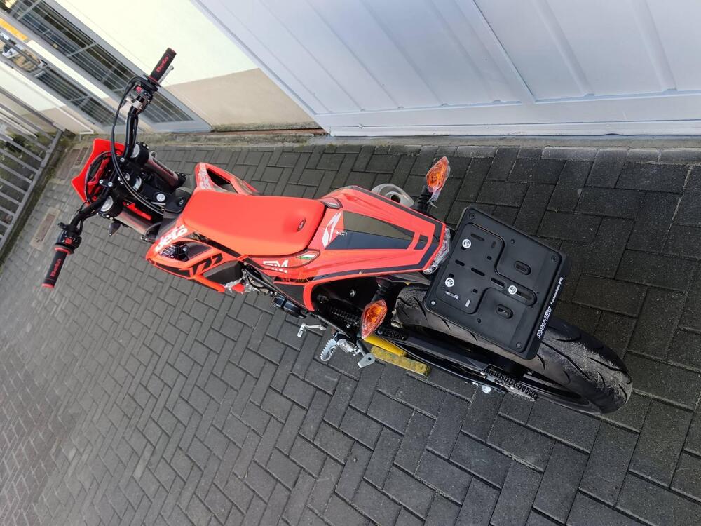 Betamotor RR 125 4T Motard T (2025 - 26) (18)