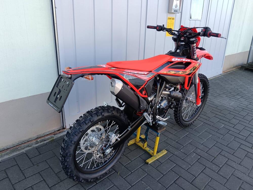 Betamotor RR 125 4T Enduro T (2025 - 26) (6)