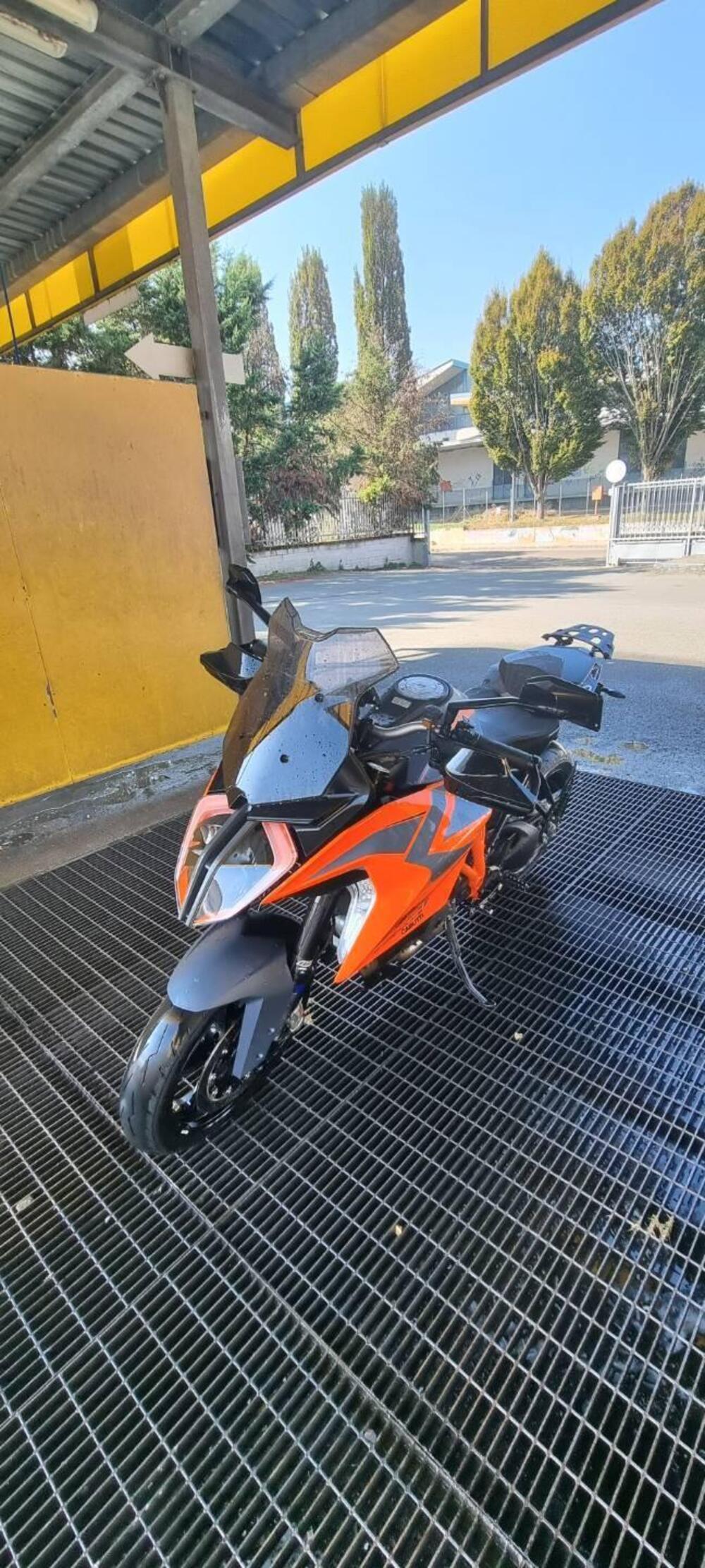 KTM 1290 Super Duke GT (2022 - 25)
